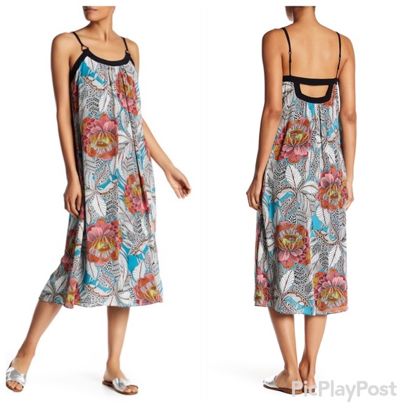 Trina Turk Dresses & Skirts - Trina Turk Bluebell Sleeveless Floral Midi Dress